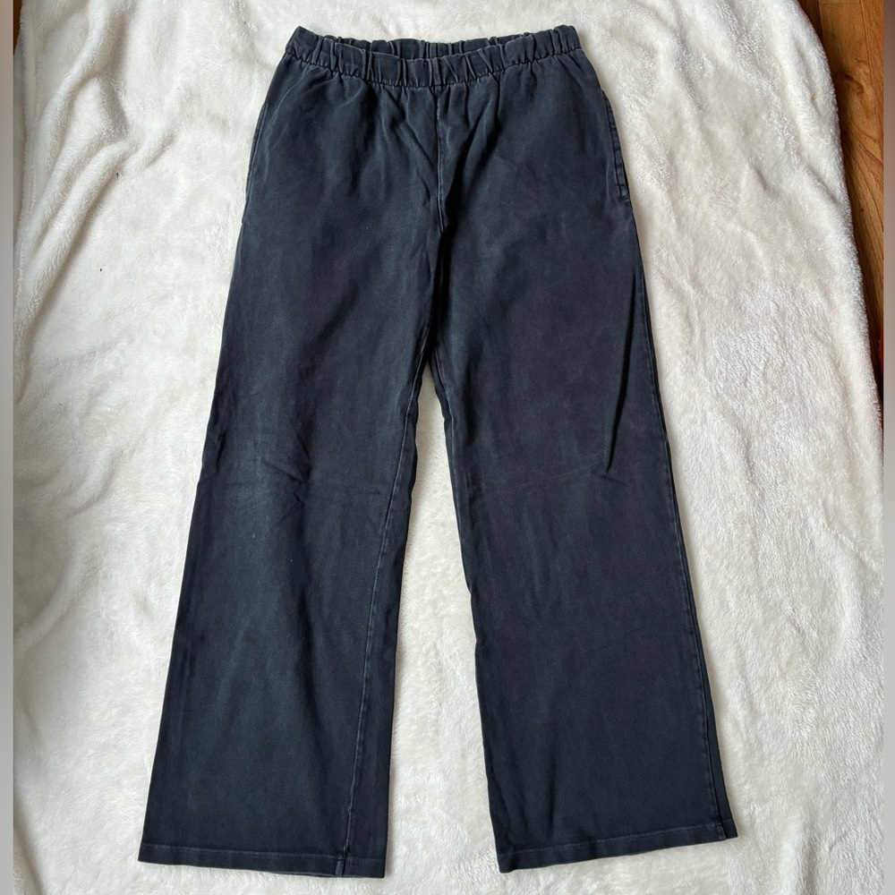 Brandy Melville Anastasia Sweatpants